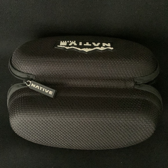 NATIVE Sunglass Case - Picture 5 of 5